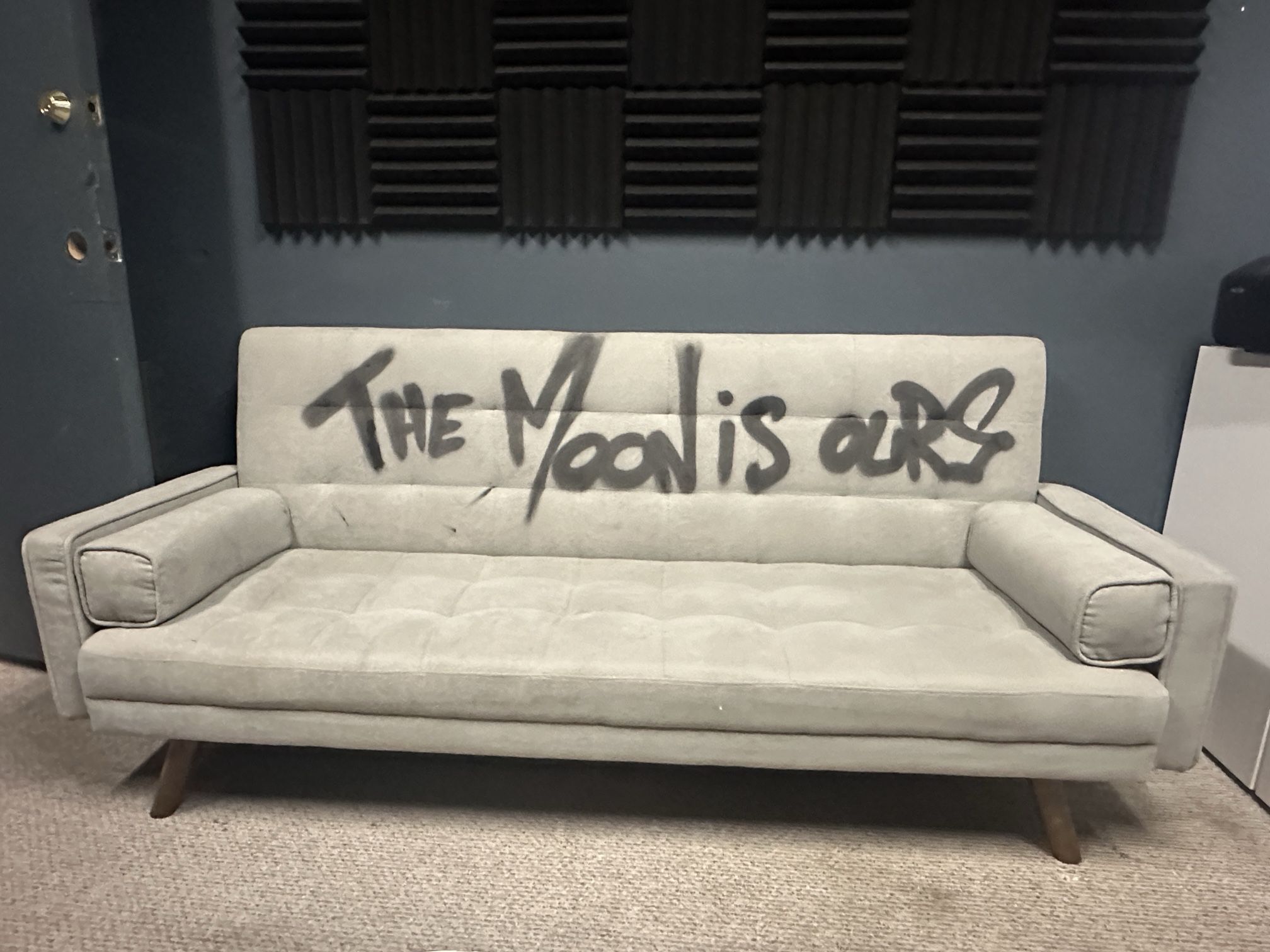 Street art couch