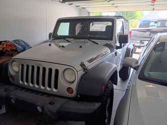 Jeep Wrangler 2-Door SUV