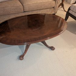 Coffee Table Excellent Condition 