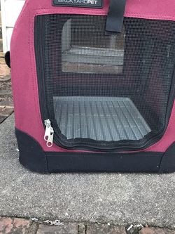 Backyard Pet Carrier