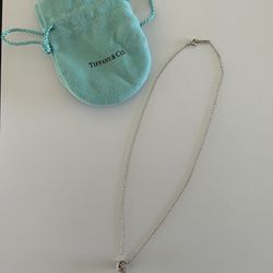 Tiffany & Co. Twist Knot Pendant Necklace