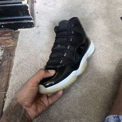 Jordan 11s 