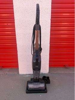 Bisell crosswave hydrosteam, slightly used!