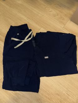 Men’s Figs Scrubs