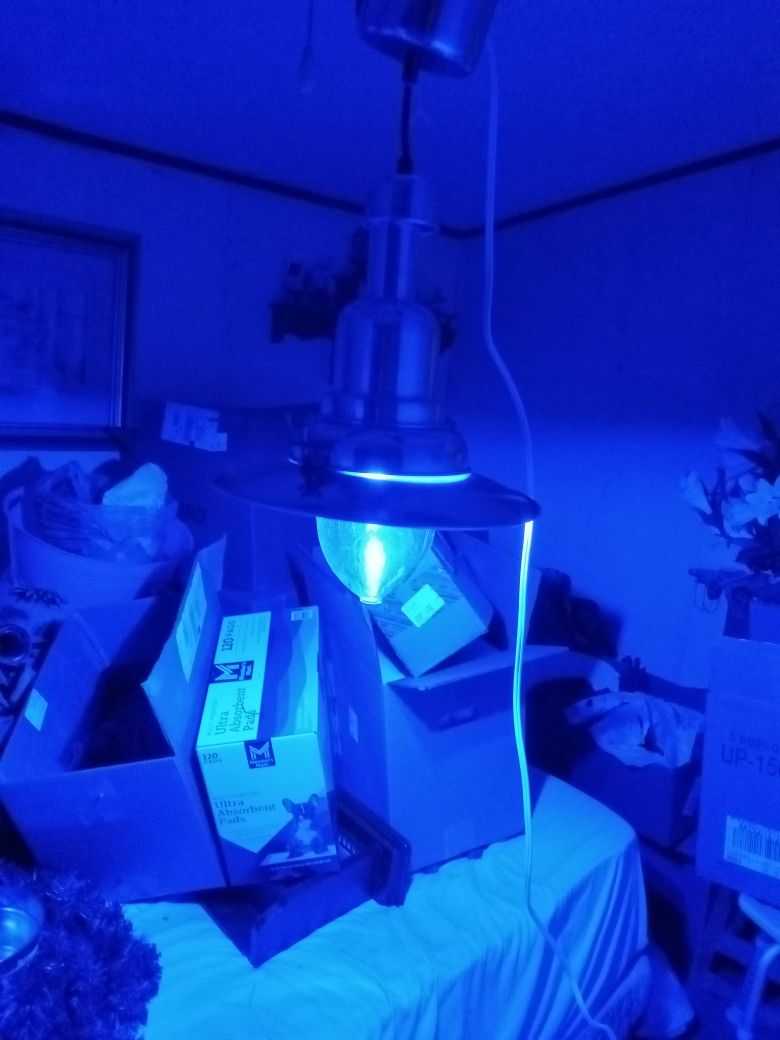 Vintage aluminumhanging
Light