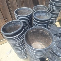 Planting Pots 