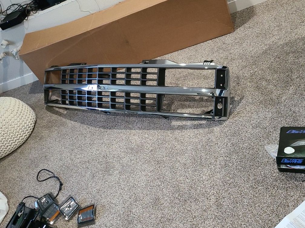 88-98 Chevy Grill