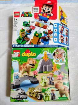 Lego 2) Kits Super Mario