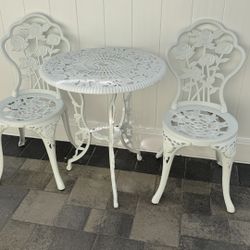 Bistro Table And Chairs