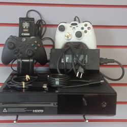 Xbox One Day One Edition Bundle