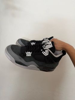 🔥 CLEAN MEN’S 10— GREAT CONDITION CONSIDERED USED  — READY TO WEAR