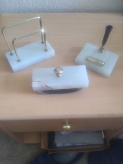 Vintage 3 PC Onyx Desk Set