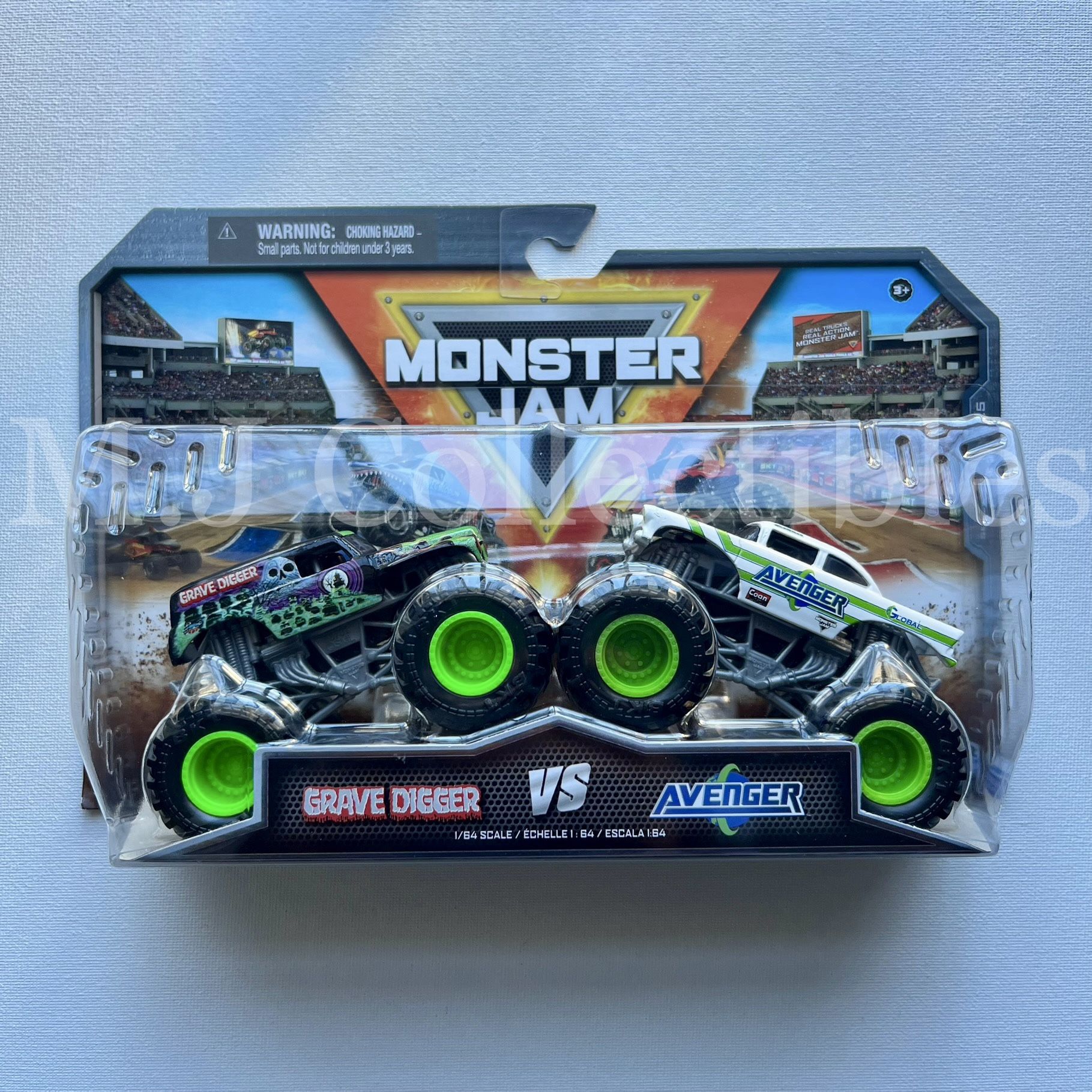 Monster Jam 2Pk GRAVE DIGGER vs AVENGER 2024 Series 25 True-Metal
