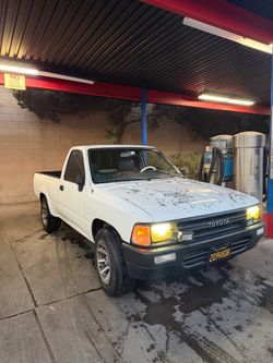1991 Toyota Pickup