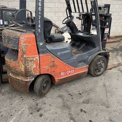 Forklifts 