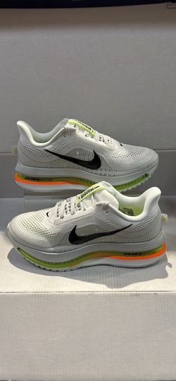 NIKE PEGASUS PREMIUM AIRZOOM “WHITE VOLT”