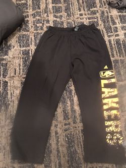 Lakers sweats