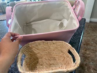 Storage bin