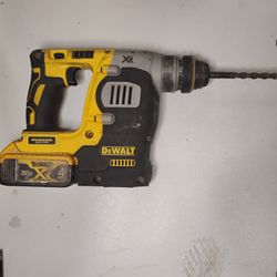 20v XR DeWalt hammer drill 