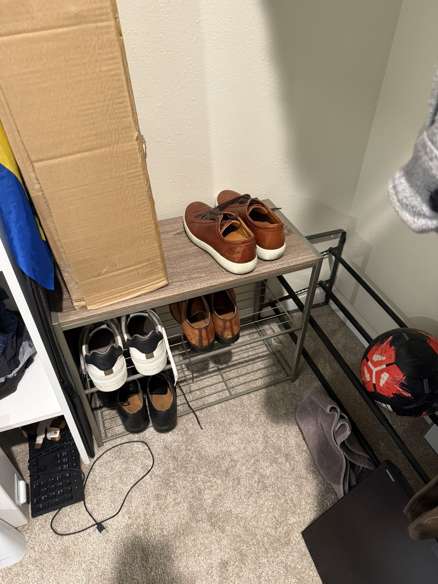 Free Shoe Stands