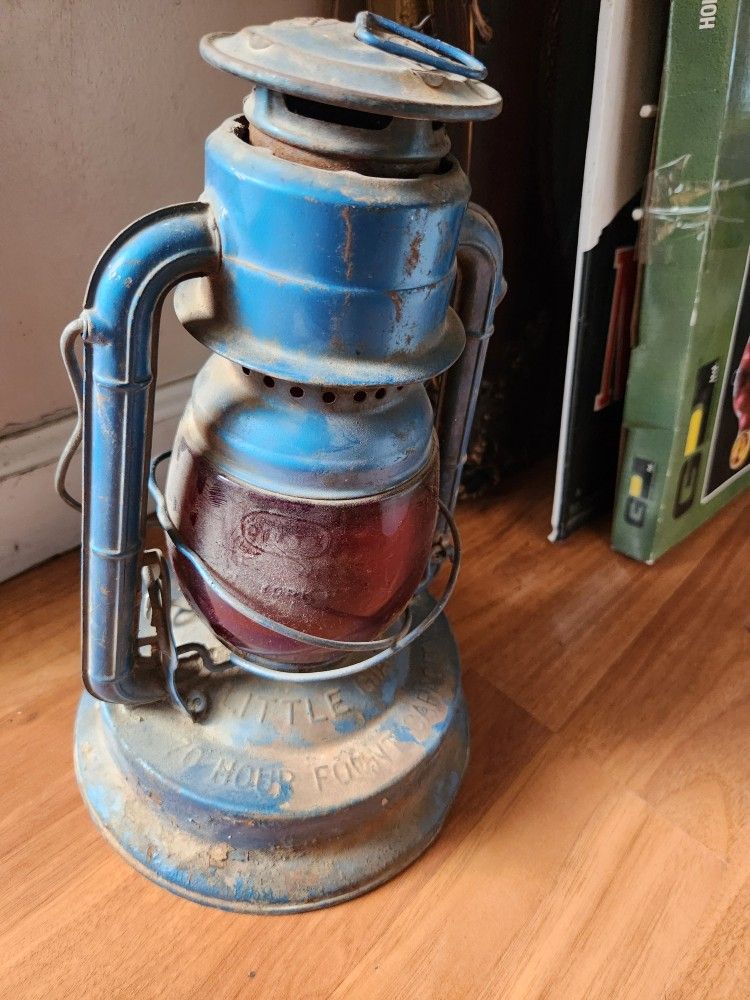 Oil Lamp Dietz Red Globe Lantern 