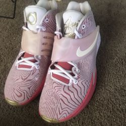 KD Aunt Pearl Size 11