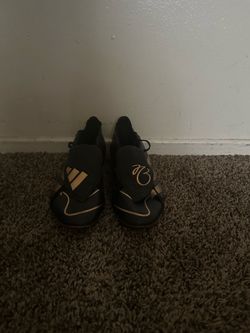 Jude Bellinghams signature soccer cleats