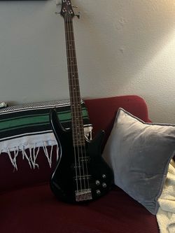 Ibanez GIO Soundgear 4-string bass