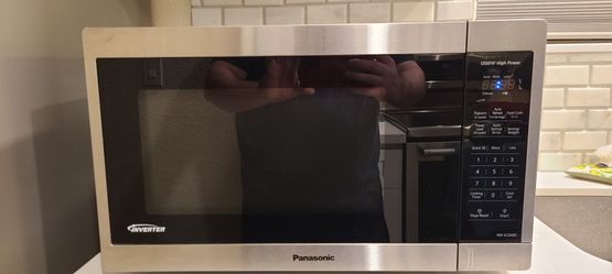 1200 Watt Panasonic Microwave