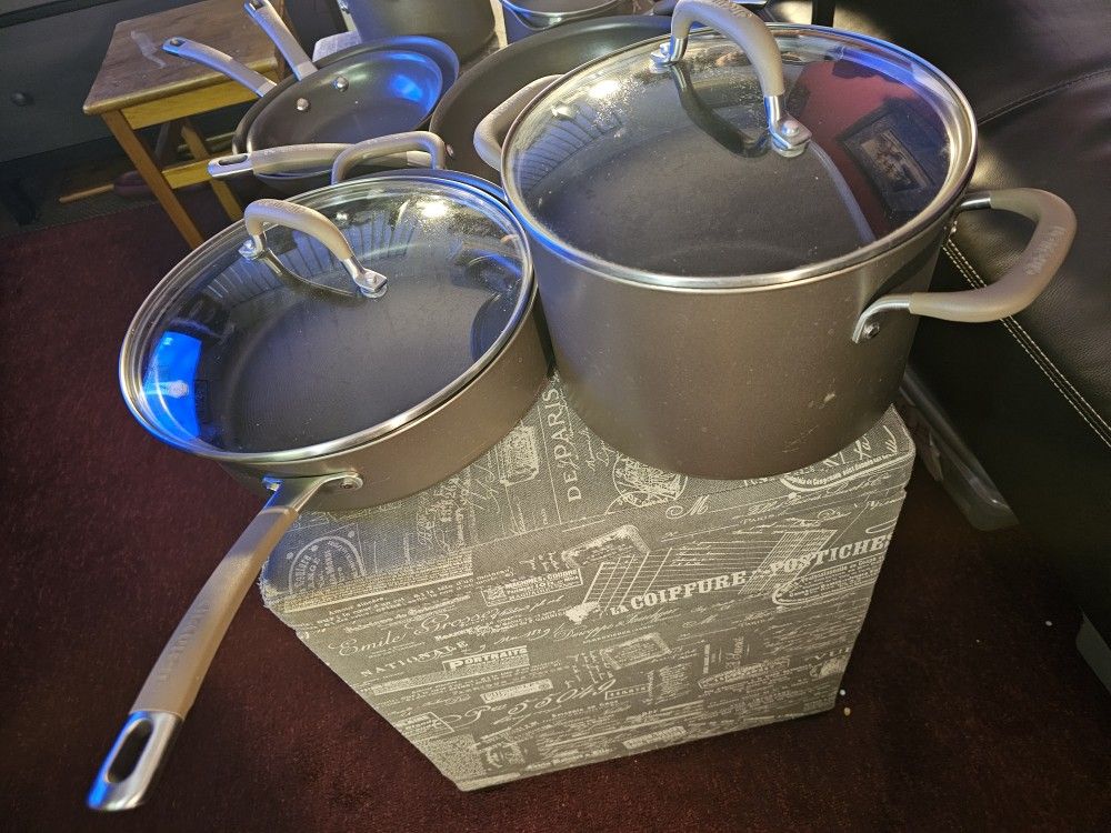 PROFESSIONAL POT SET COOKWARE POTS PANS COSTCO for Sale in Norwalk, CA OfferUp