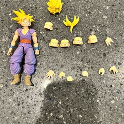 S.H. Figuarts SUPER SAIYAN SON GOHAN 1.0
