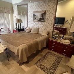 King Bedroom Set with Night Tables 