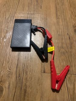 Emergency jump starter for cars rechargeable with cables new