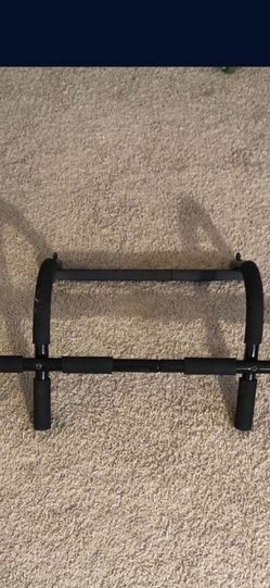 Pull Up Bar