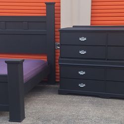 Queen Size Bedset Free Matress If You Want It