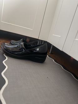 Slip resistanct clogs