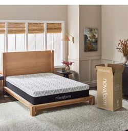 Novaform Advanced Back Support Plus 12” Queen Mattress – Like New