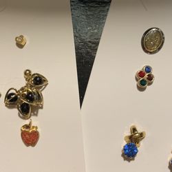 Lot Of Costume Earrings 