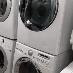 LG Washer And Electric Dryer Set For $680