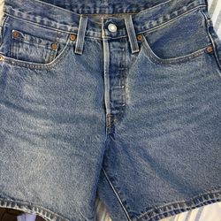 Levi shorts