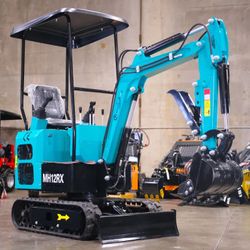 CFG AGT MH12RX Gas Mini Excavator