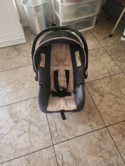 Infant Car seat