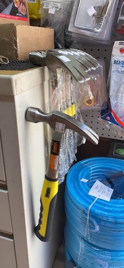 Valley Hammer with magnet
