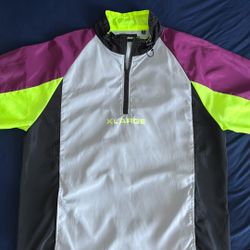 XLARGE WINDBREAKER - SIZE M 