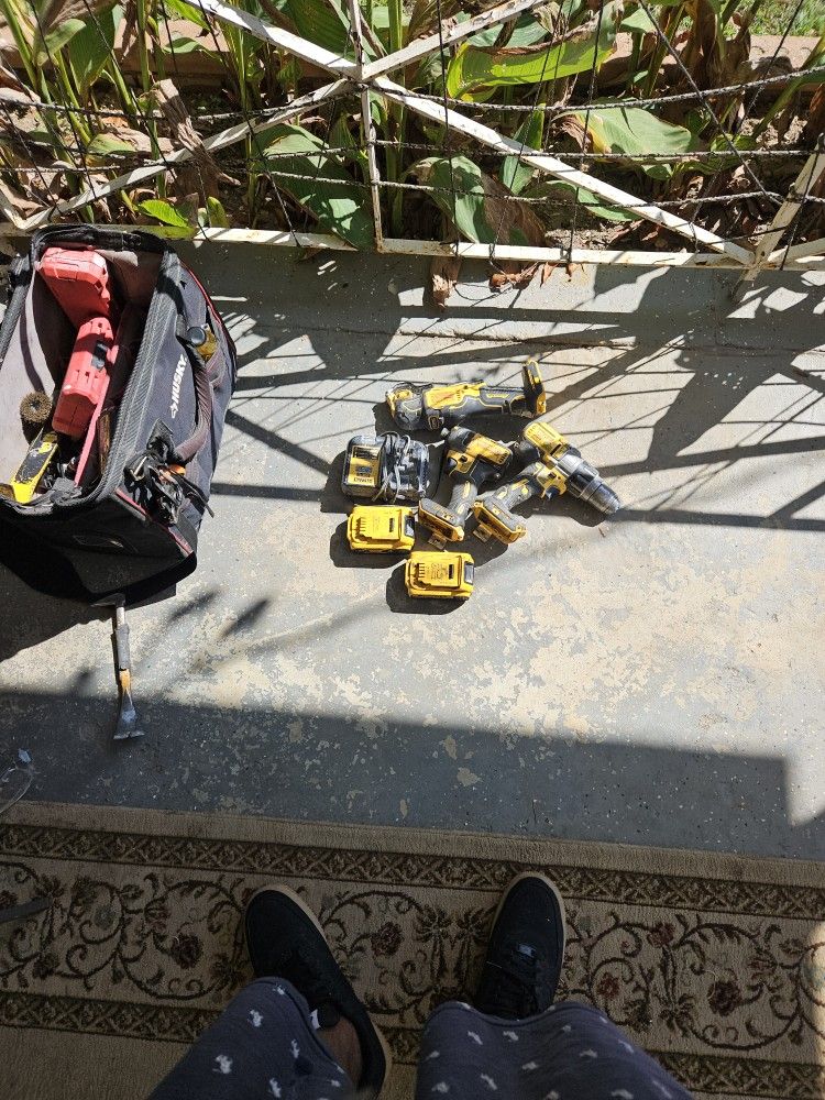 Dewalt Drill Set