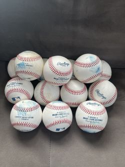 MLB Baseballs 