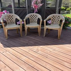 3 Tan Heavy Duty Resin Lawn Chairs