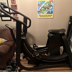 Matrix S Force Performance Trainer - Like New - This Is Not Your Mother In Law’s Elliptical