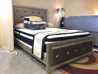 MATTRESS AND BEDFRAME