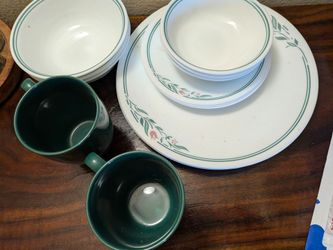Corelle Rosemarie pattern plate and bowl set